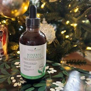 Young Living Mineral Essence - NEW